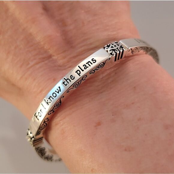New Silver Jeremiah 29:11 Bangle Bracelet - Picture 6 of 8